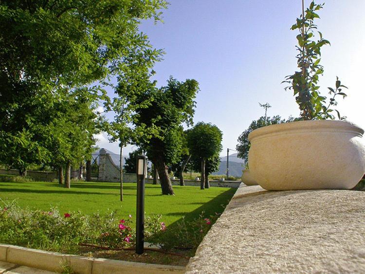 Villa Giovina Pratola Peligna Kültér fotó