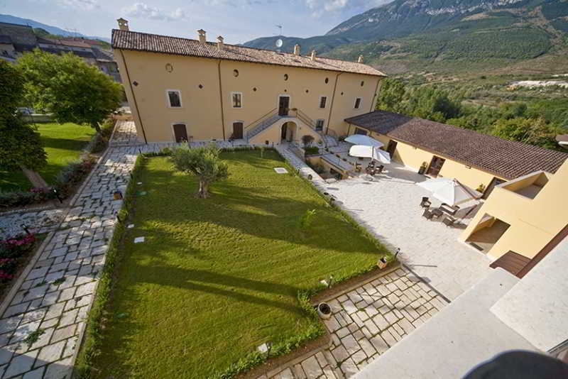 Villa Giovina Pratola Peligna Kültér fotó